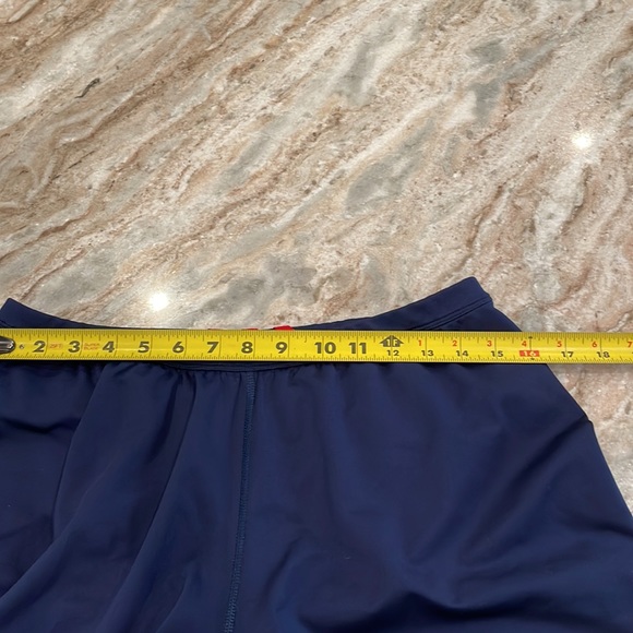 Adidas Lined Shorts Large - Picture 8 of 11